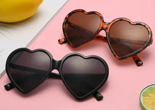 Lunettes coeur : l'accessoire must have pour vos looks du quotidien