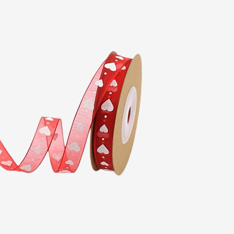 Ruban Rouge Coeur Pointé Blanc