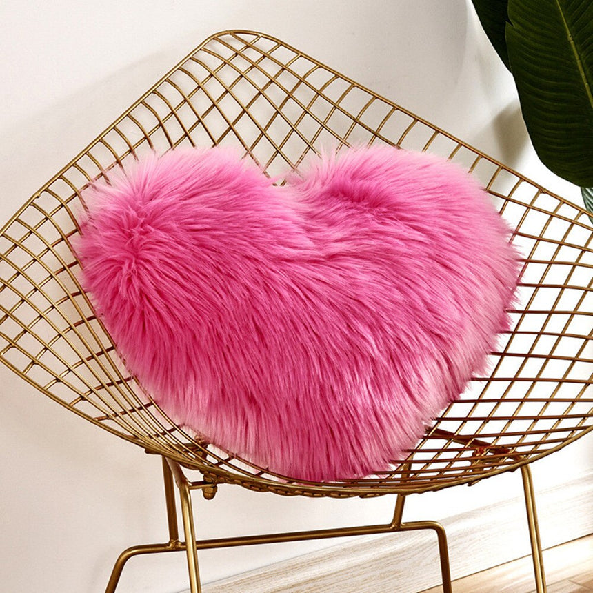 Coussin Coeur Fourrure Rose Bonbon