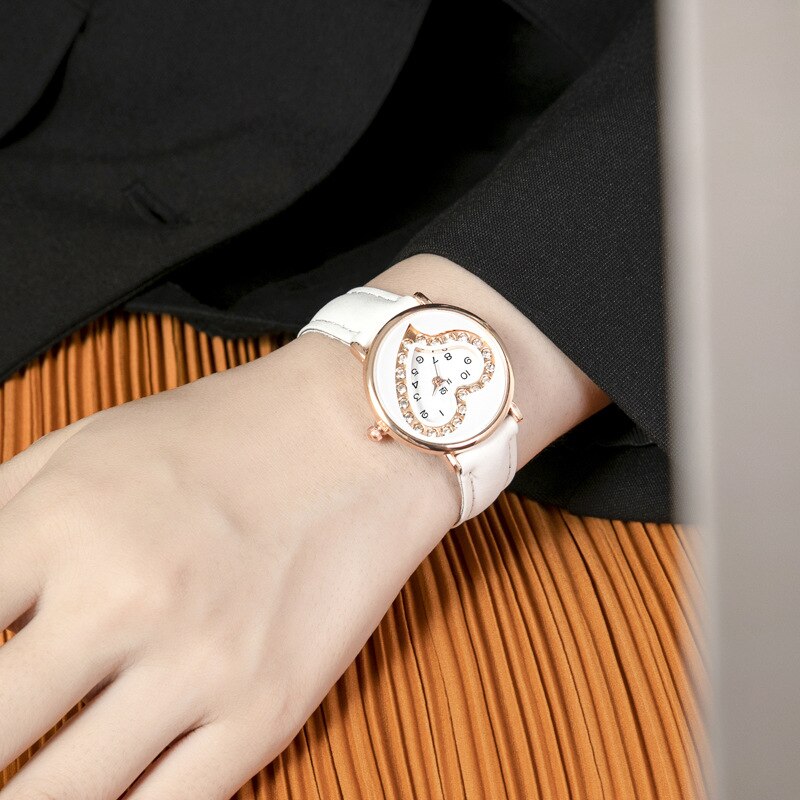 Montre Coeur Contour Cristal