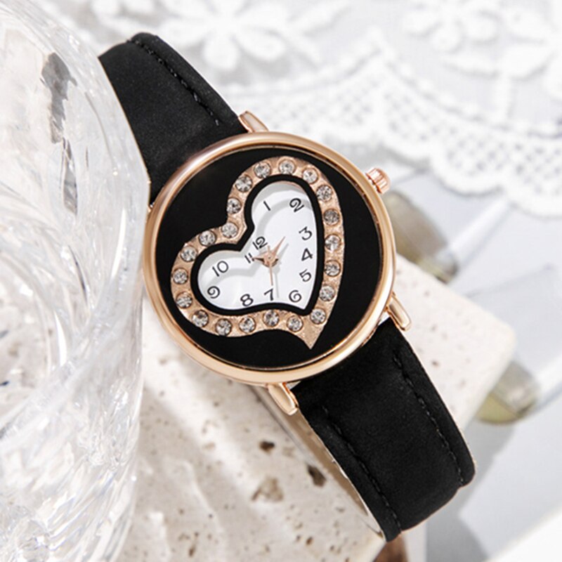 Montre Coeur Contour Cristal